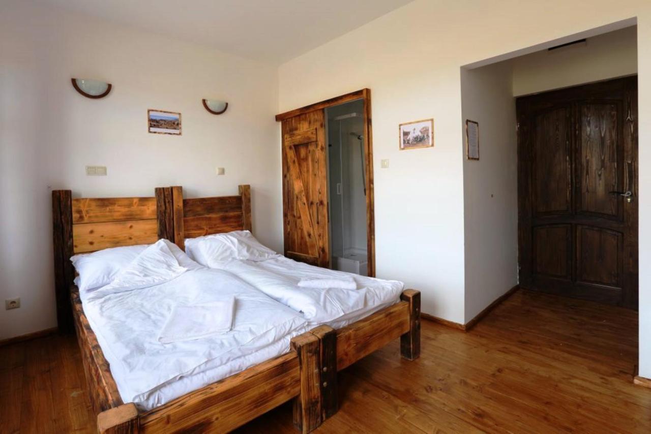 Tordas Western House Bed & Breakfast Eksteriør bilde